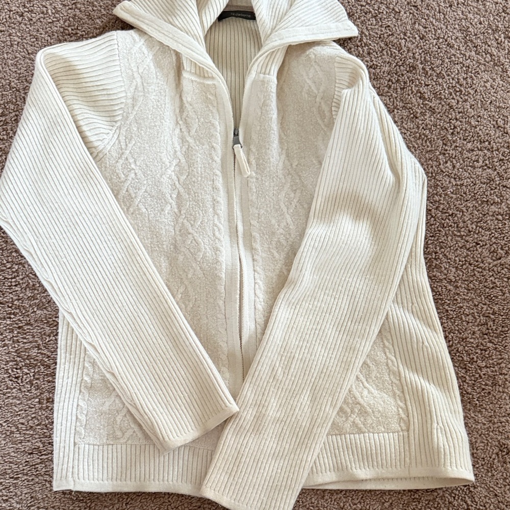 Liz Claiborne Zip Up Cable Knit Sweater